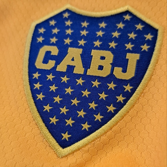 Boca Juniors Yellow Jersey - Picture 8 of 11